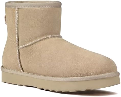 Mini snow boot in sand
