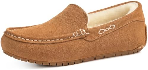 Moccasin slipper in chestnut
