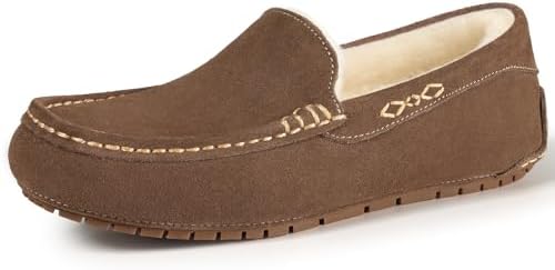 Moccasin slipper in mocha